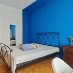 Rent a room of 95 m² in milan