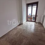 Affitto 6 camera appartamento di 255 m² in Lecce