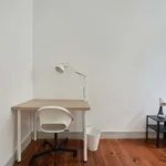 Rent a room in lisbon