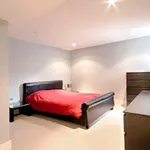 Rent 3 bedroom house in London