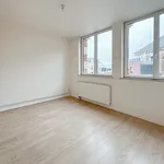 Appartement de 130 m² avec 6 chambre(s) en location à ST QUENTIN