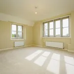 Rent 7 bedroom house in South East England