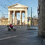 Rent 2 bedroom apartment in Milan