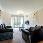 Coastal Comfort - 2 Bedroom Flat, 1km from Pevensey Bay Beach (Has an Apartment)