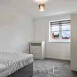 Rent 2 bedroom flat in Colchester