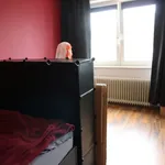 Miete 3 Schlafzimmer wohnung von 64 m² in Krefeld