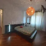 Rent 2 bedroom apartment of 65 m² in Milano