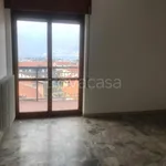 Affitto 2 camera appartamento di 50 m² in Mandello del Lario