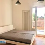 Rent 4 bedroom apartment of 100 m² in Bologna