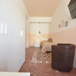 Rent 5 bedroom apartment of 200 m² in Messina