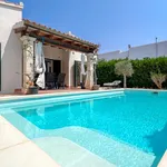 Spend the winter in a well-kept house with pool and fireplace in Sa Ràpita