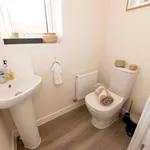 Rent 3 bedroom house in Aldershot