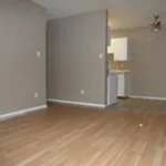 Appartement de 785 m² avec 2 chambre(s) en location à Edmonton