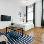 Rent 1 bedroom apartment of 34 m² in Berlin