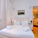 Rent 2 bedroom apartment of 90 m² in Roma