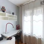 Rent 2 bedroom apartment of 67 m² in Lyon