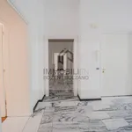 Rent 5 bedroom apartment of 190 m² in Bolzano