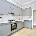 Rent 3 bedroom flat in Hove