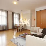 Pronajměte si 1 ložnic/e byt o rozloze 33 m² v Prague