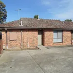 Rent 1 bedroom house in Dandenong North