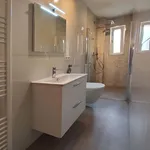 Rent 5 bedroom apartment of 65 m² in Stuttgart