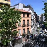 Rent 4 bedroom apartment of 36 m² in Madrid