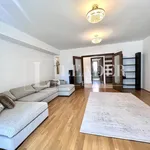 Rent 4 bedroom apartment of 150 m² in Bucuresti