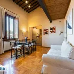 Studio of 55 m² in Florence