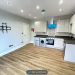 Rent 2 bedroom flat in Birmingham