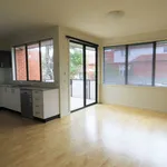 Rent 3 bedroom apartment in Melbourne