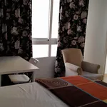 Alquilar 4 dormitorio apartamento en Valencia