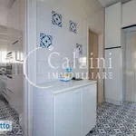 Affitto 5 camera appartamento di 178 m² in Rome