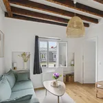 Rent 1 bedroom apartment of 344 m² in Paris