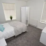 Rent 5 bedroom house in East Midlands