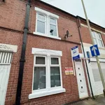 Rent 3 bedroom house in East Midlands