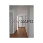 Rent 1 bedroom apartment of 86 m² in Amadora