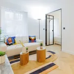 Appartement de 29 m² avec 4 chambre(s) en location à Paris