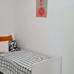 Rent 6 bedroom apartment in Naples