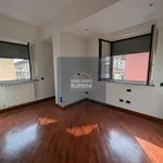 Affitto 3 camera appartamento di 78 m² in Terni