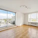 Rent 3 bedroom flat of 87 m² in London