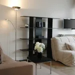 Rent 1 bedroom apartment of 35 m² in Paris