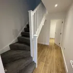 Rent 3 bedroom flat in Calderdale