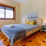 Rent a room in porto