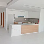 Rent 3 bedroom house of 160 m² in Dubai