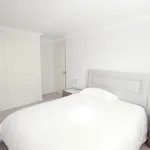 Flat to rent in Woking, Surrey GU22