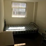 Rent 2 bedroom flat in Leicester