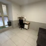 Rent 1 bedroom apartment of 30 m² in Napoli