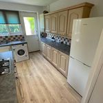 Rent 3 bedroom flat in North West England