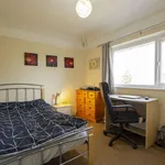 Rent 3 bedroom flat in West Midlands