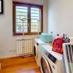 Rent 5 bedroom house of 245 m² in Bari